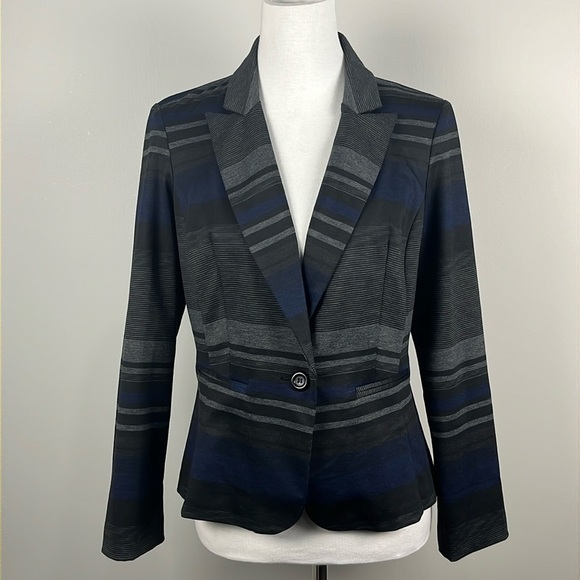 Soho Apparel Striped Stretch Jacket Fitted Blazer Sz M Office Workwear Career - Picture 2 of 13